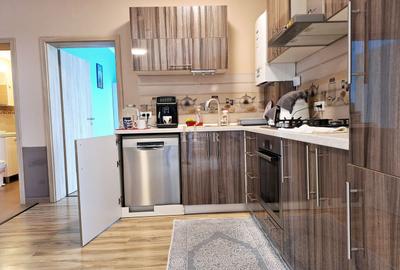 BLOC NOU IN ORAS. 3 CAMERE TIP PENTHOUSE. TERASA DE 17 MP. - 10