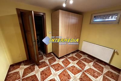 CASA DE INCHIRIAT I CETATE I ZONA KAUFLAND I CU GARAJ I LA ASFALT I - 13