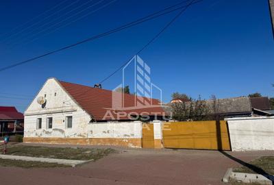 Casă individuală cu 3 camere în Checea