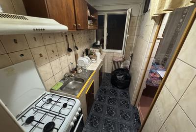 Apartament 2 camere zona Km 4 5 - 6