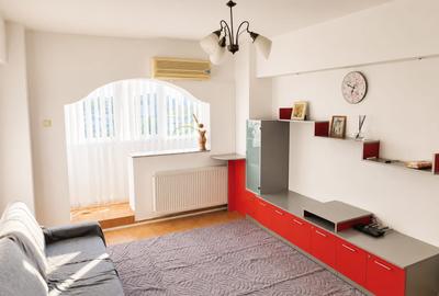 Apartament 3 camere, 2 băi și balcon ,8 min. Metrou Pta Sudului - Pet Friendly - 1