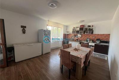 Royal Imobiliare-Vanzare Vila Zona Romanesti - 14