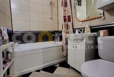 Apartament de închiriat | 2 camere decomandat | Zona Aurel Vlaicu - 9