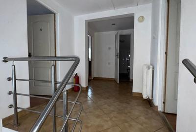 Vanzare Casa Sararie 6 camere - 9