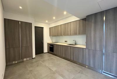 Apartament spatios 5 camere// Primaverii - 6