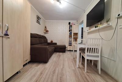 Garsoniera-et 1-bloc izolat termic-complet mobilata si utilata- zona UMT - 1