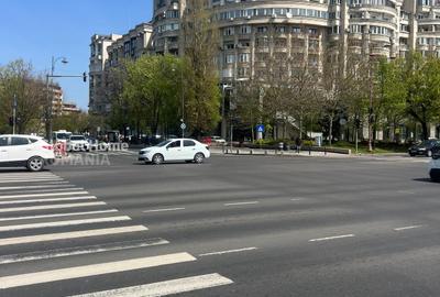 Apartament cu 2 camere semidecomandat, mobilat în Unirii