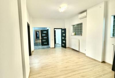 Inchiriere apartament 4 camere Piata Romana - 17