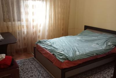 Vanzare | 3 camere  | Calea Rahovei Zona Liceul Bolintineanu | - 3