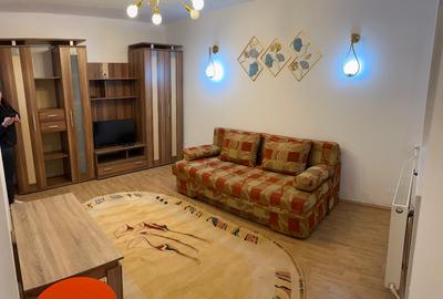 ÎNCHIRIEZ APARTAMENT o cameră confort 1,f. spațios, zona Centrală, Lunei/Complex - 1