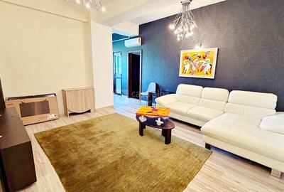 Apartament cu 3 camere decomandat, mobilat în Central