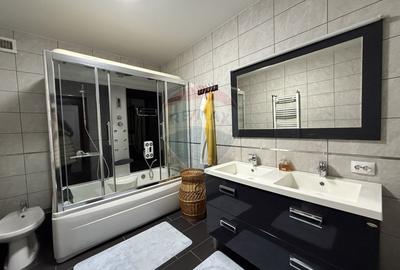 Casa / Vila cu 7 camere de vanzare in Ovidiu Sud Constanta - 5