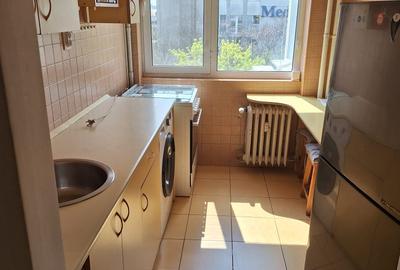 Apartament 2 camere semidecomandat,  etaj 5, Mihai Bravu- Ferdinand - 4