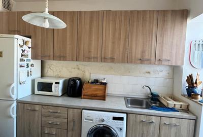 Apartament cu 3 camere decomandat, mobilat în Rădăuți