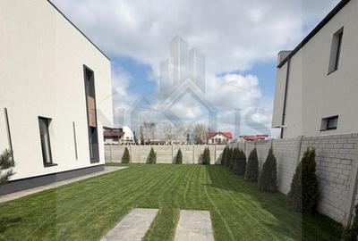 150 metri Bulevard - Casa individuala | 4 cam - Gazon - 3 minute STB - 6
