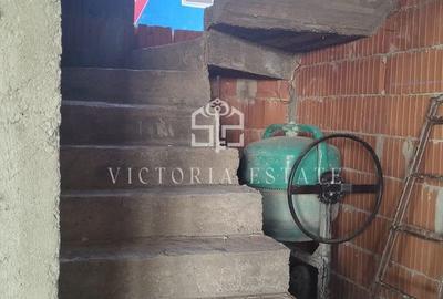 Casa de vanzare Pleasa,com.Bucov! - 9