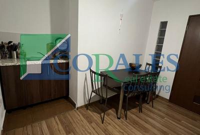 Zona Lipovei - 3 camere. La etajul 2, bloc izolat ! - 10