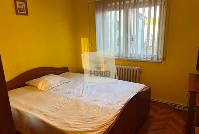 Apartament cu 3 camere decomandat cu balcon in Vasile Aaron - 4
