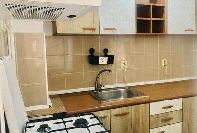 Garsoniera Judetean- parter inalt- cu beci si balcon - 8