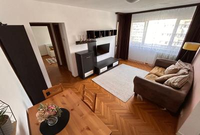 Apartament cu 3 camere decomandat în Bucureștii Noi