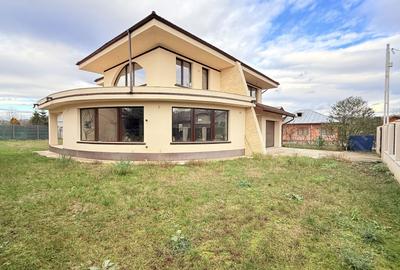 Vila Delux P+1 cu terasă și garaj + teren intravilan 783mp - 37
