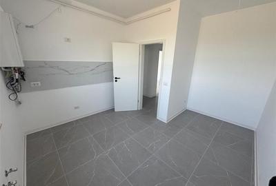 Ap 2 cam, etaj 1, terasa proprie 100 mp, complex Ozone, comision 0% - 11