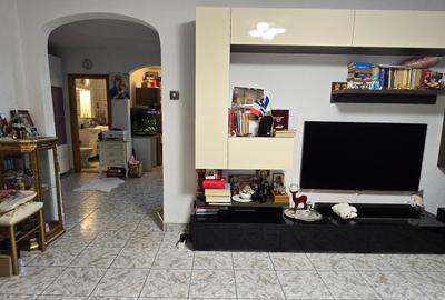 3 camere de vanzare Focsani, ultracentral - 32