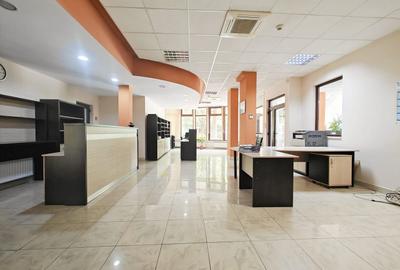 Spațiu comercial, 120 mp în Lipovei