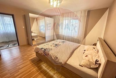 Casă de vanzare cu teren 680mp in Salonta - 1