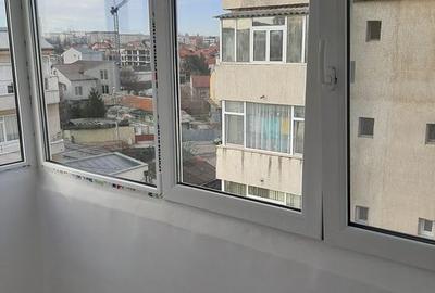 Zona Dacia, apartament decomandat 2 camere (62 mp),cu doua bai, etaj 4 - 4