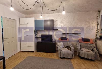 VANZARE GARSONIERA DRISTOR - METROU - 1