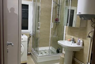 Vand Casa Cu Acces La Lac - 12