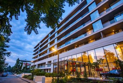 Apartament cu 3 camere decomandat în Floreasca