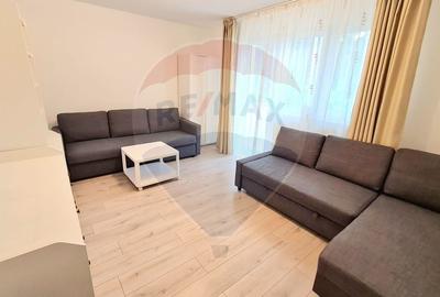 Apartament Modern cu 3 camere, decomandat, de inchiriat pe Aleea Padin - 1