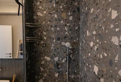 Vedere la mare apartament deosebit mobilat lux chirie termen lung - 13