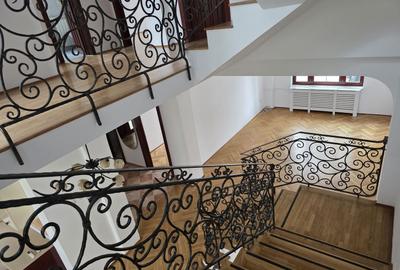 Vila de inchiriat - 1