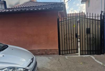 Casă individuală cu 4 camere în Chitila