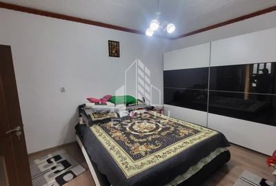 Casa individuala cu 6 camere,2 bai,teren de 1017 mp Pischia Central - 9