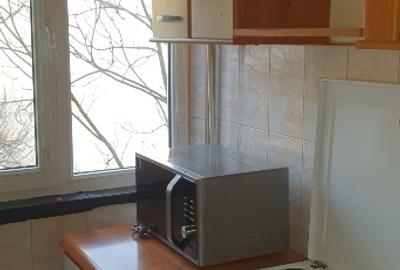 Apartament cu 2 camere semidecomandat, mobilat în Girocului