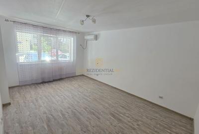 Apartament 2 camere de vanzare, metrou Aparatorii Patriei, Sector 4 - 8