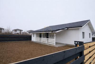 Casă individuală cu 3 camere în Joița