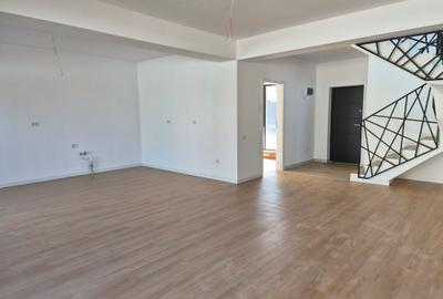 Vila Individuala 5 camere, dormitor parter LA CHEIE! - 17