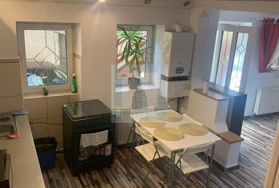 Apartament la casă, cu 3 camere mobilat/ utilat, 2 bai - zona Schei - 1