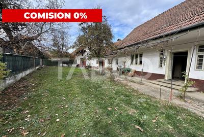 Casa cu gradina 3 camere anexe gospodaresti 5702 mp teren in Gura Vaii - 1