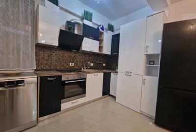 Mamaia Nord - 2 camere, mobilat-utilat, parcare , termen lung-450euro - 14