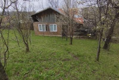 Casa cu teren de vanzare . - 12