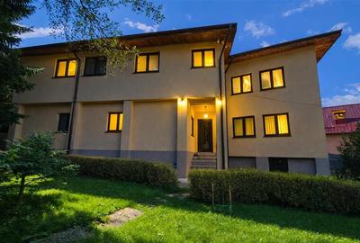 Tur LIVE!Casa cu arhitectura traditionala, curte spatioasa,foisor,Rucar. Bran - 15