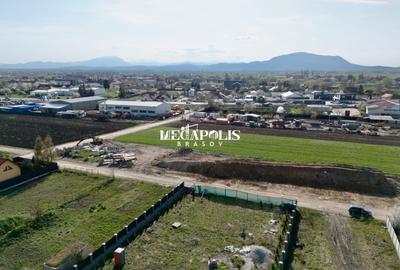 Teren intavilan | Autorizație de construcție + Avize | P + 2E + M - 8