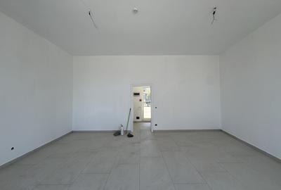 Spatiu comercial, 45 mp utili, vitrina, finisat, zona Podului IRA - 2