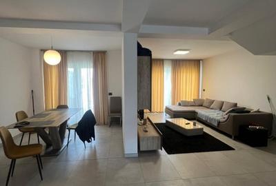 Casa mijloc triplex mobilată - 3